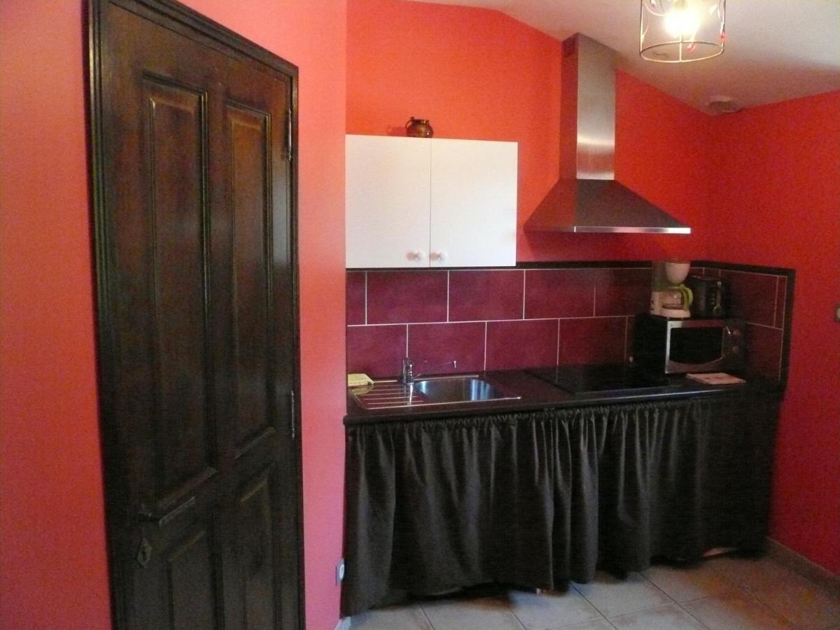 Moulin Madame - Gites & Chambres D'Hotes Dracy-le-Fort Exterior foto